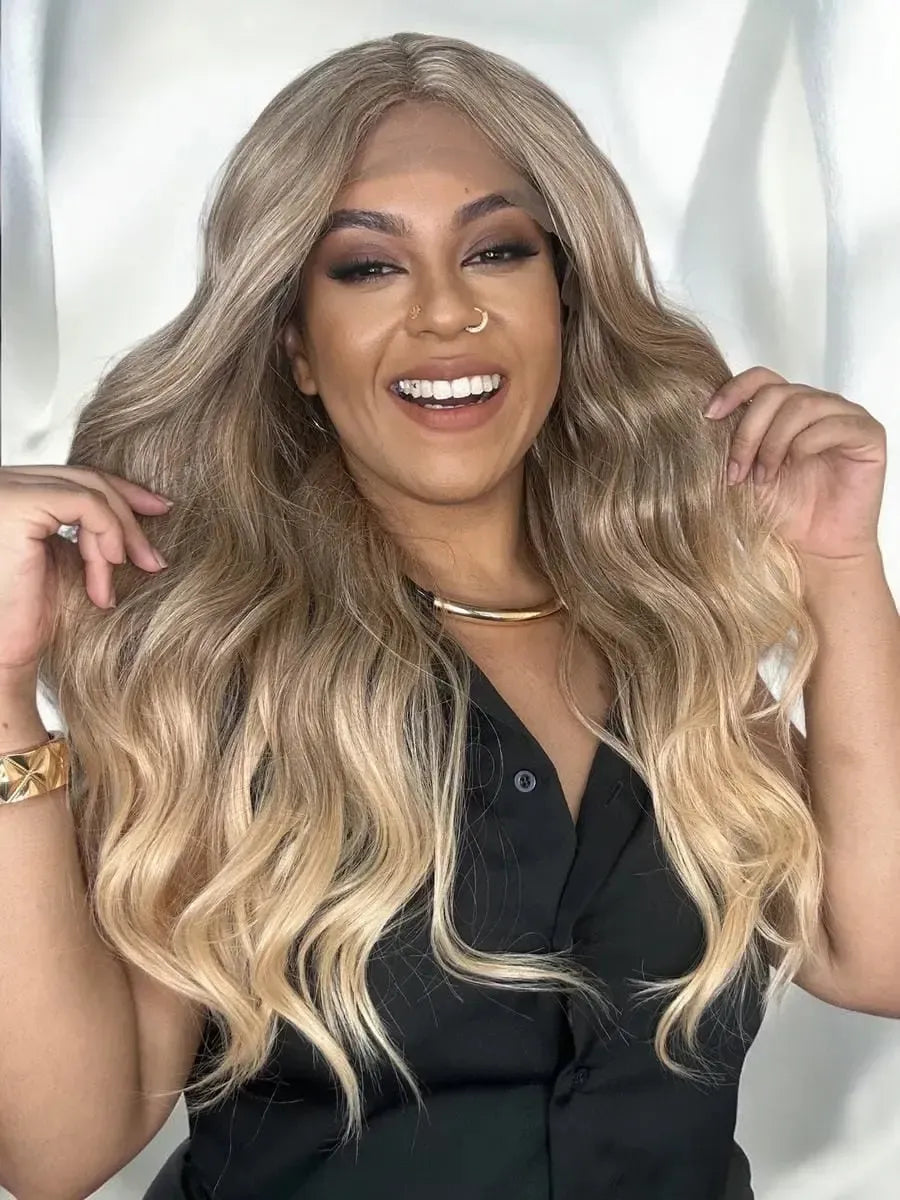 Lace Front Alícia Loira Pontas Claras Ondulada