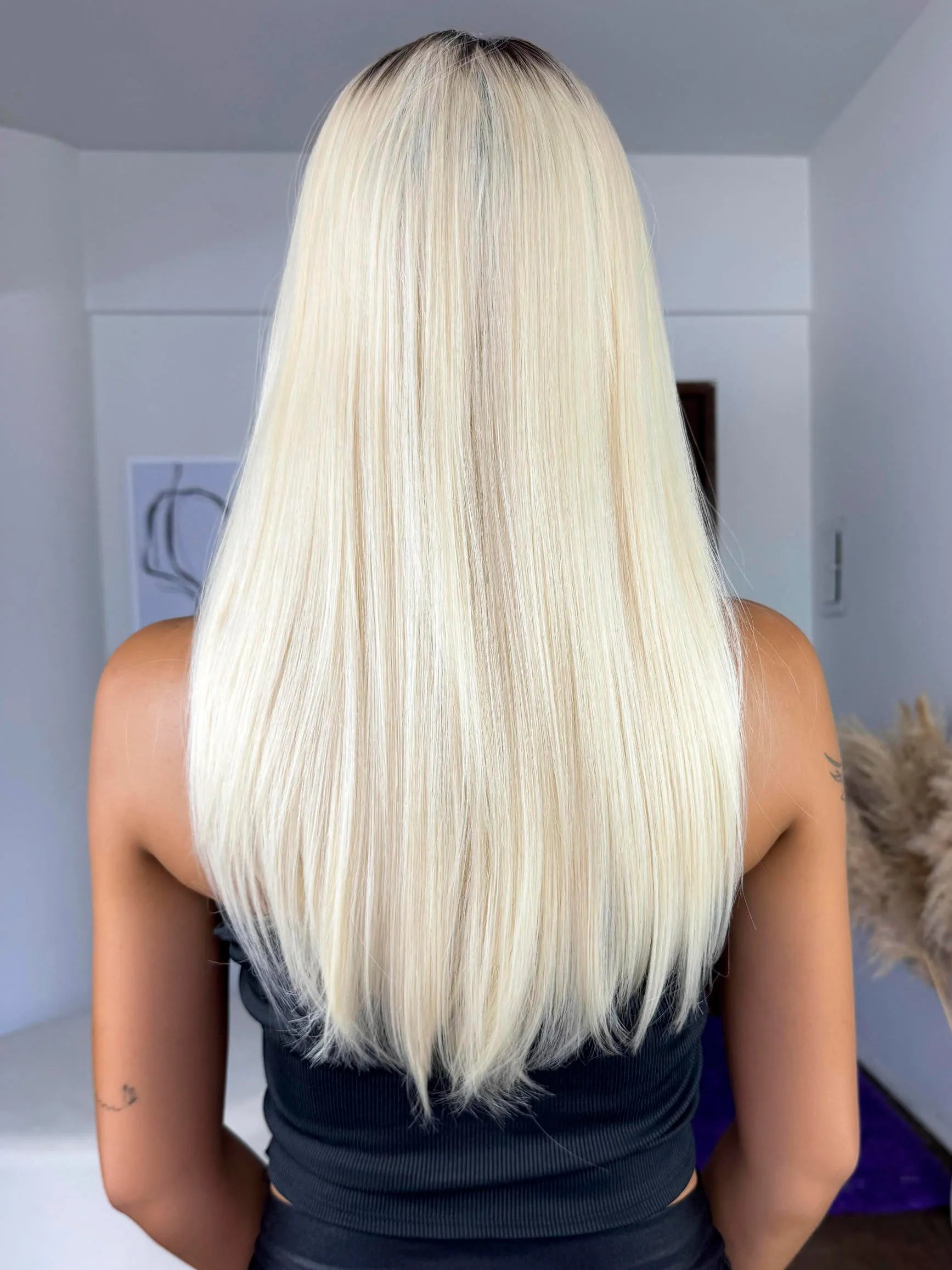 Lace Front Erica Loira com Raiz Castanha Media