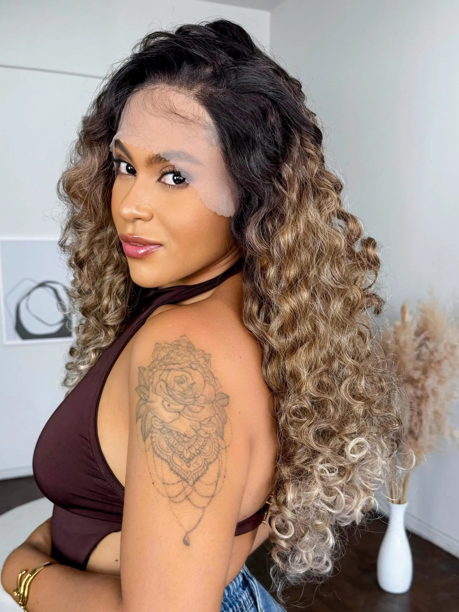 Lace Front Francine Loira Cacheada - Repartição Livre 13x4