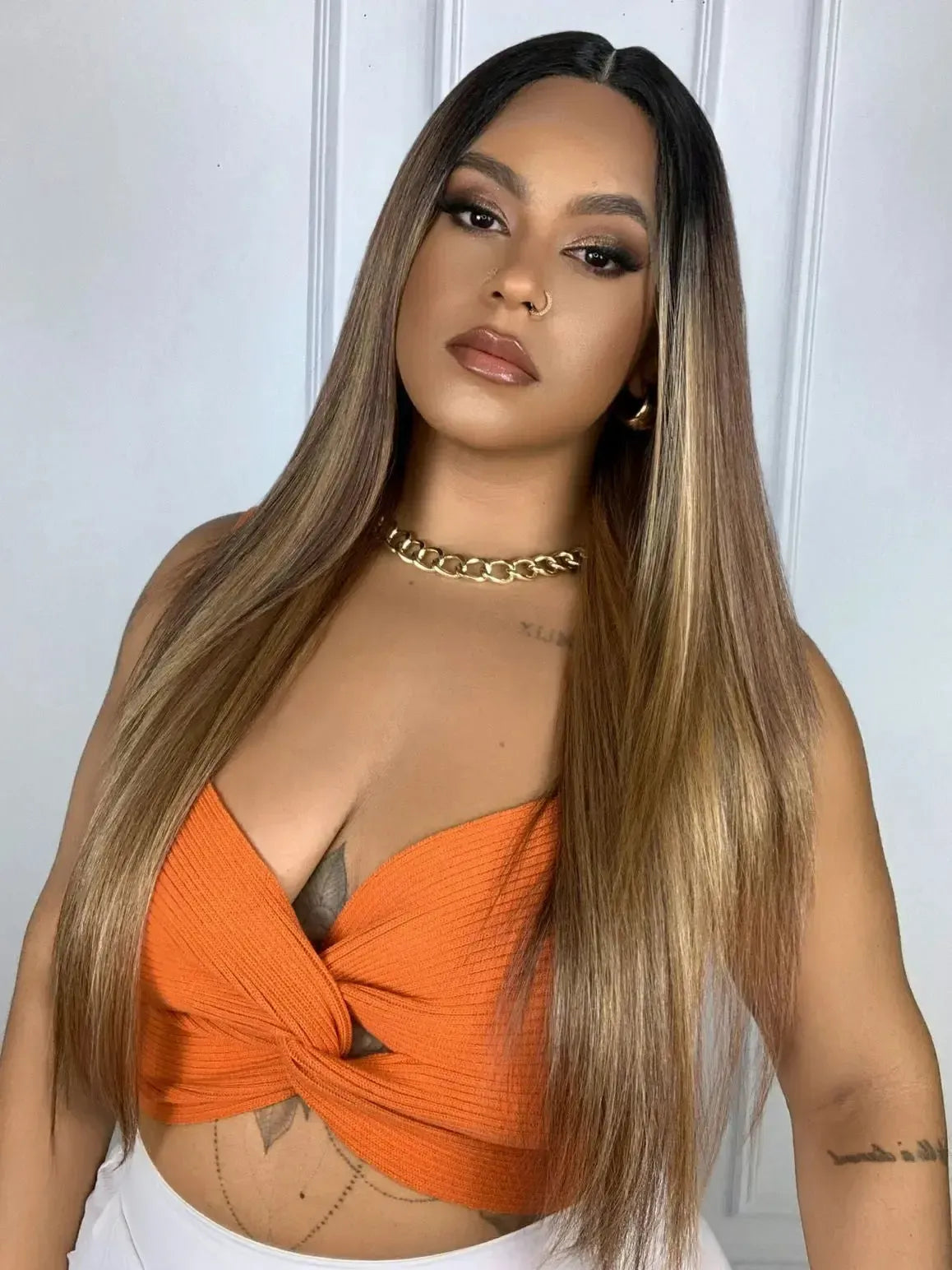 Lace Front HD Amanda Castanha Luzes Lisa 75cm