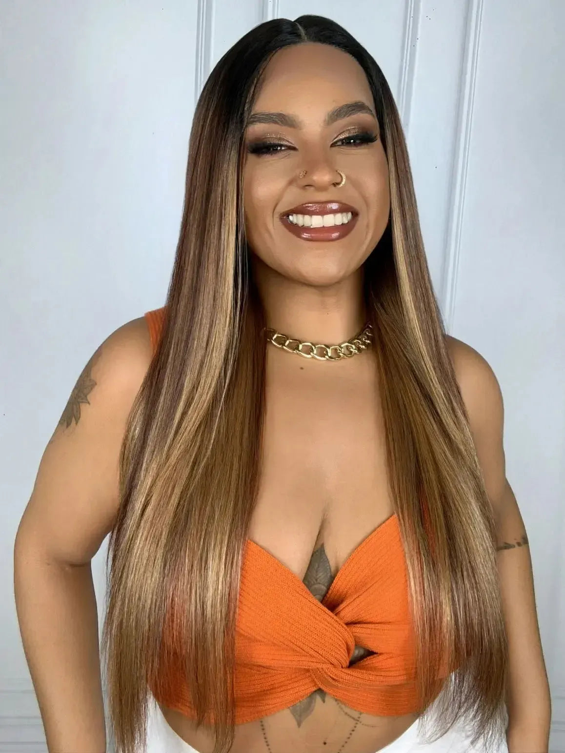 Lace Front HD Amanda Castanha Luzes Lisa 75cm