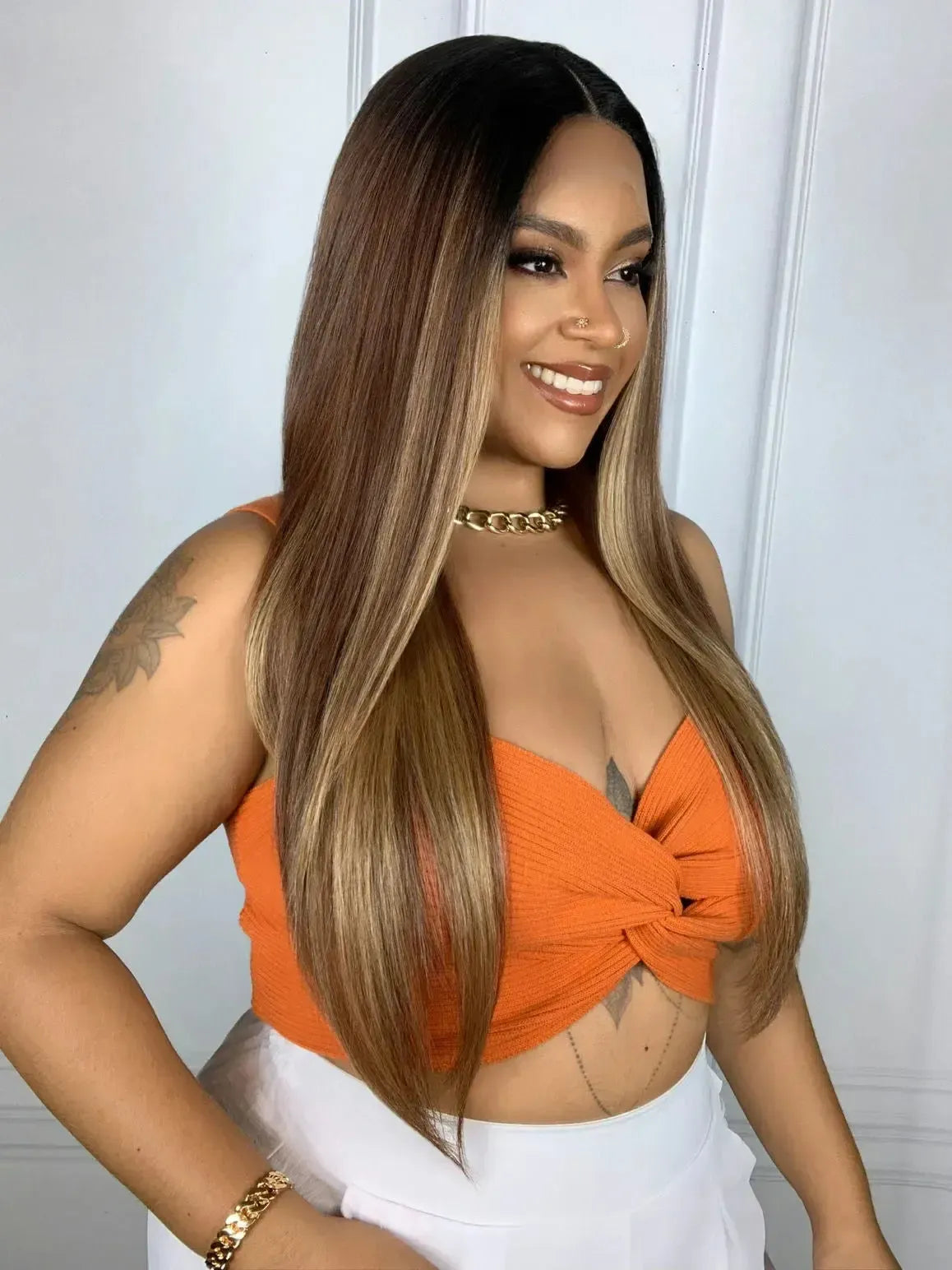 Lace Front HD Amanda Castanha Luzes Lisa 75cm