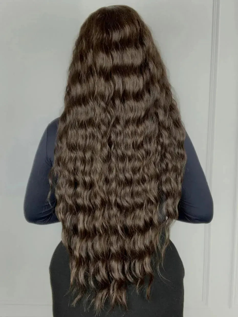 Lace Front HD Gianna Castanho F5/6A Ondulada - Repartição Livre 13x4