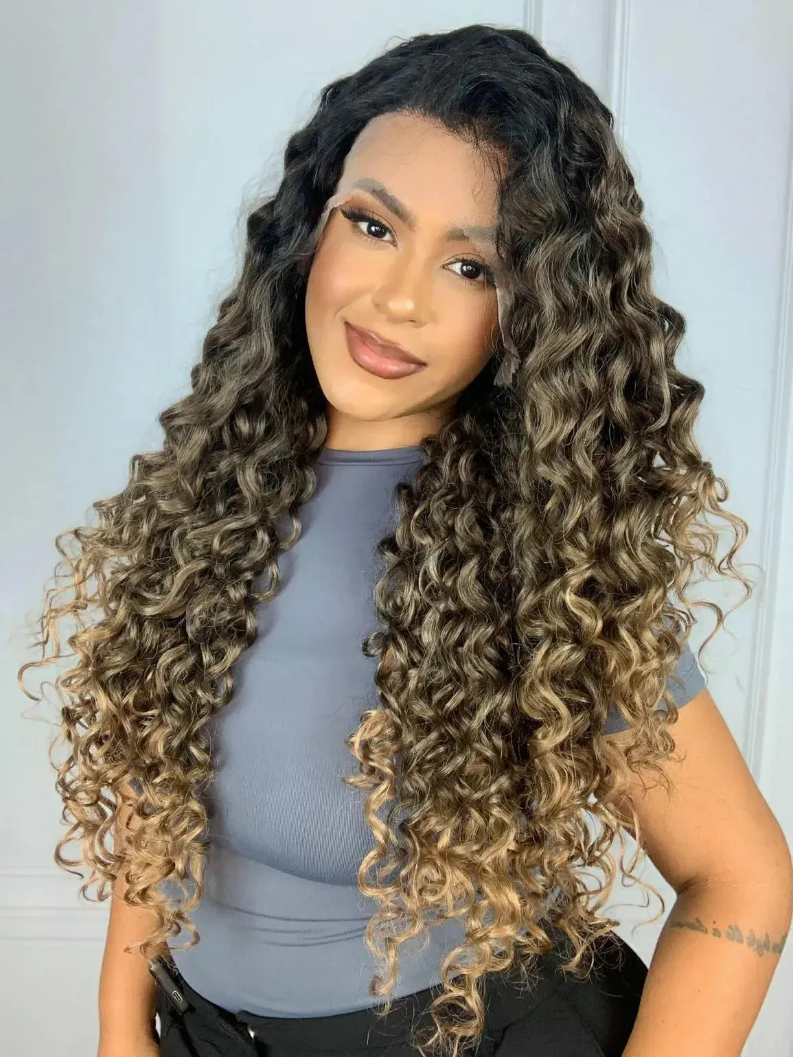 Lace Front HD Italia 8/30 Cacheada Castanha Loira - Repartição Livre 13x4