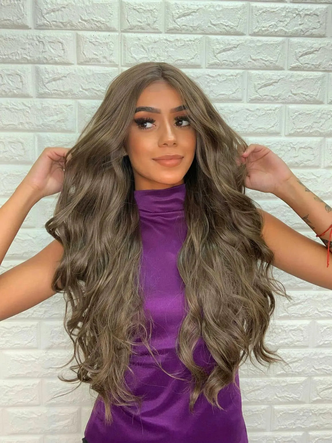 Lace Front Liliam Castanho Ondulada
