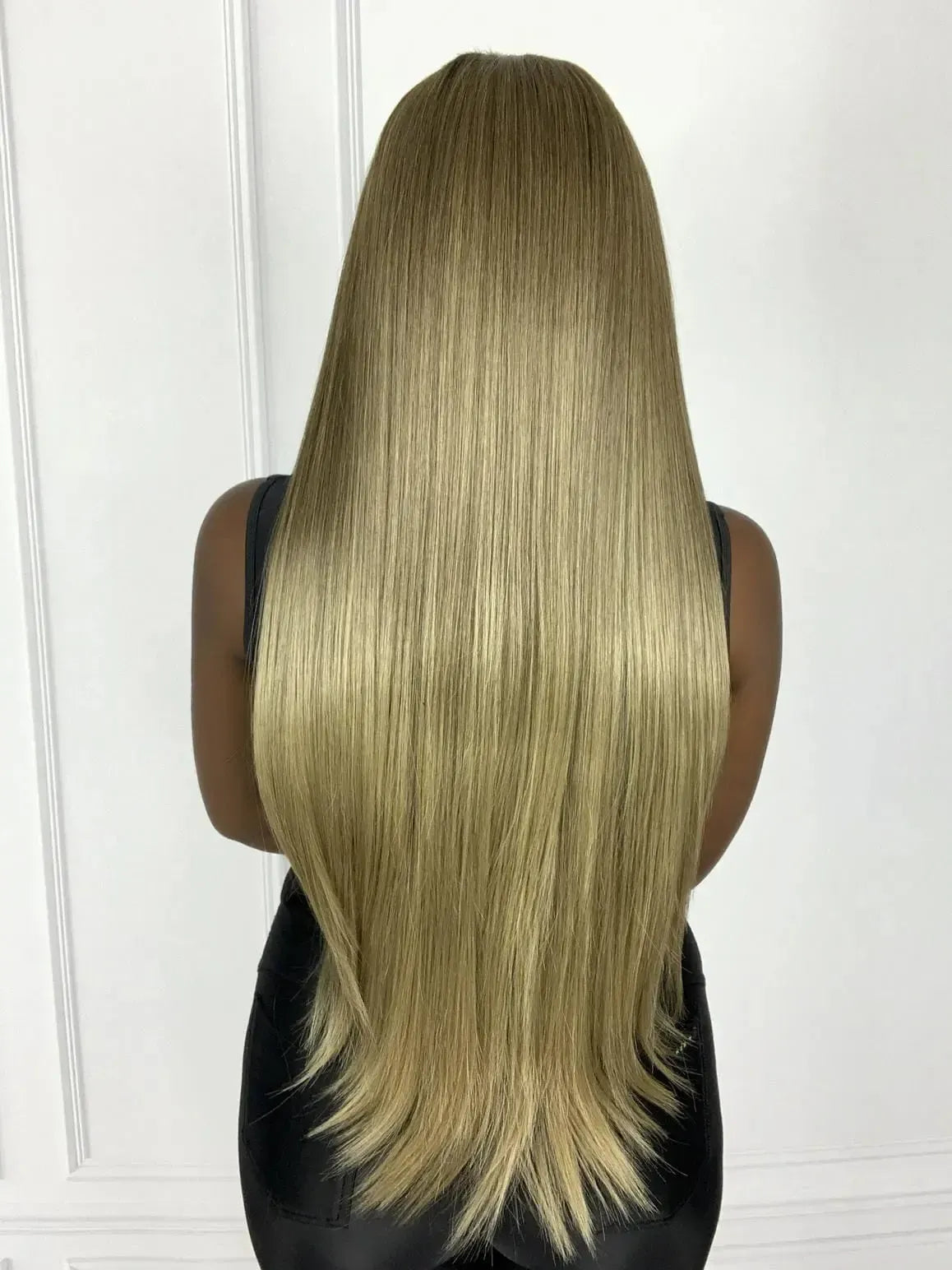 Lace Front Luiza Loira 16A Raiz Castanha Lisa 80cm - Repartição Livre 13x3