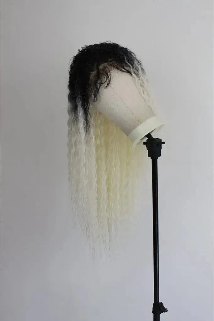 Lace Front MOGLWBR32 Brazilian Wave Bobbi Boss Human Hair Blend Loira Platinada com Raiz Escura 85cm - Repartição Livre