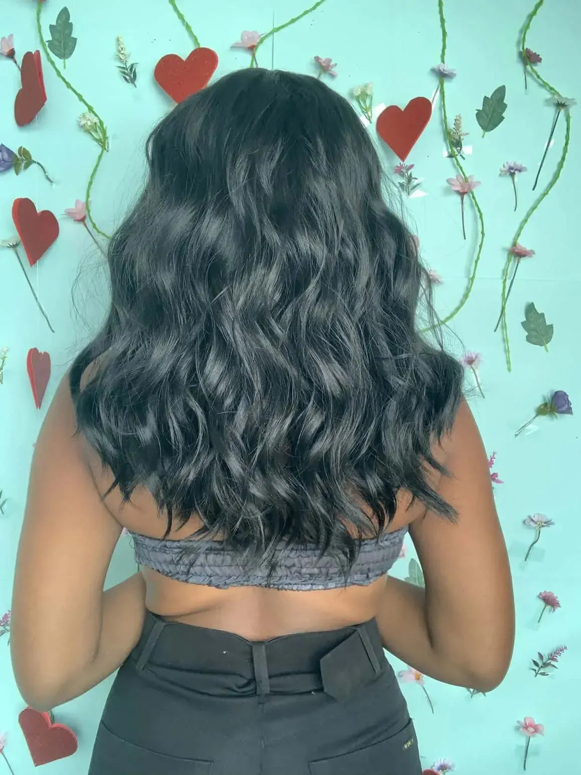Lace Front Nely Preta Ondulada