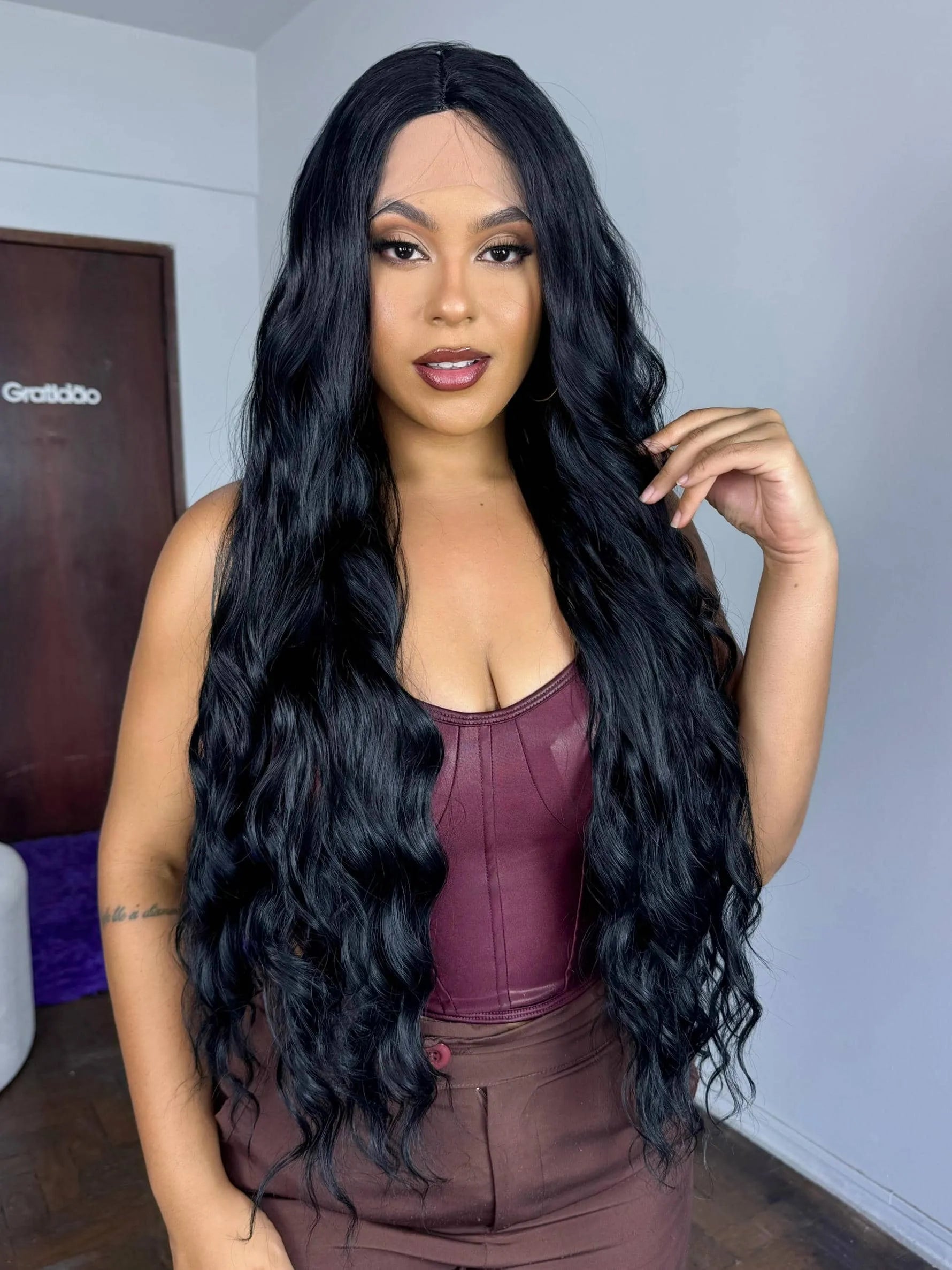 Lace Front Rafaela Preta Ondulada 80cm