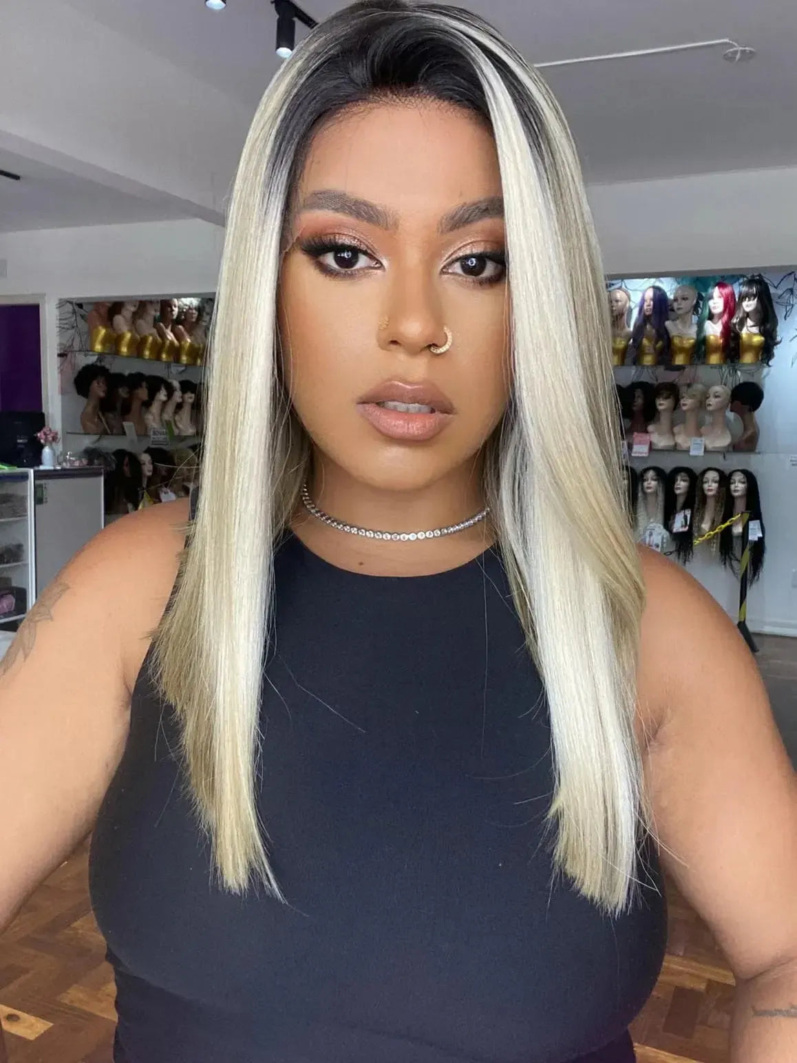 Lace Front Tela HD Eleny Loira 613F - Repartição Livre 13x2