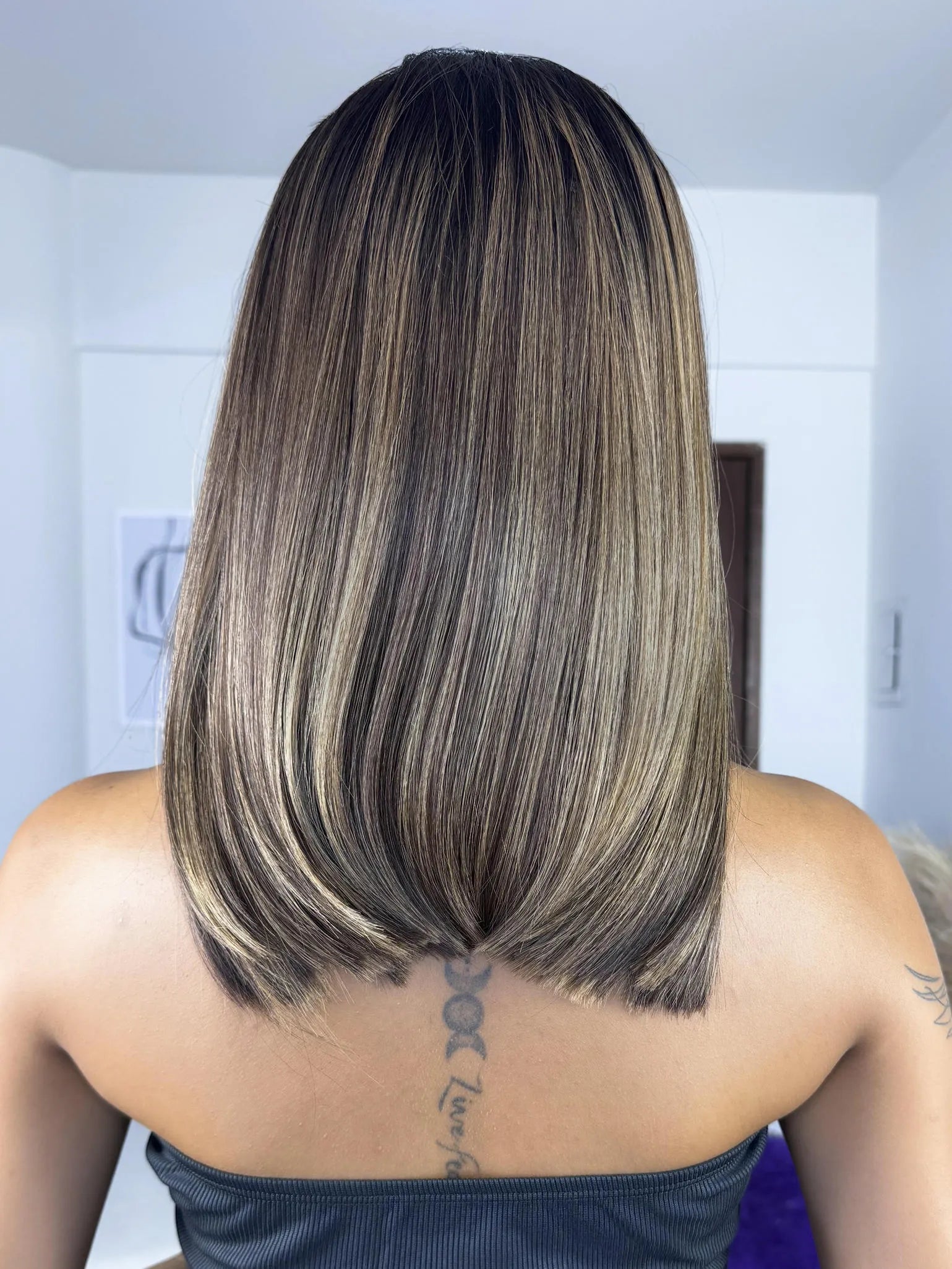 Lace Front Tela HD Eleny Luzes 27YA - Repartição Livre 13x2