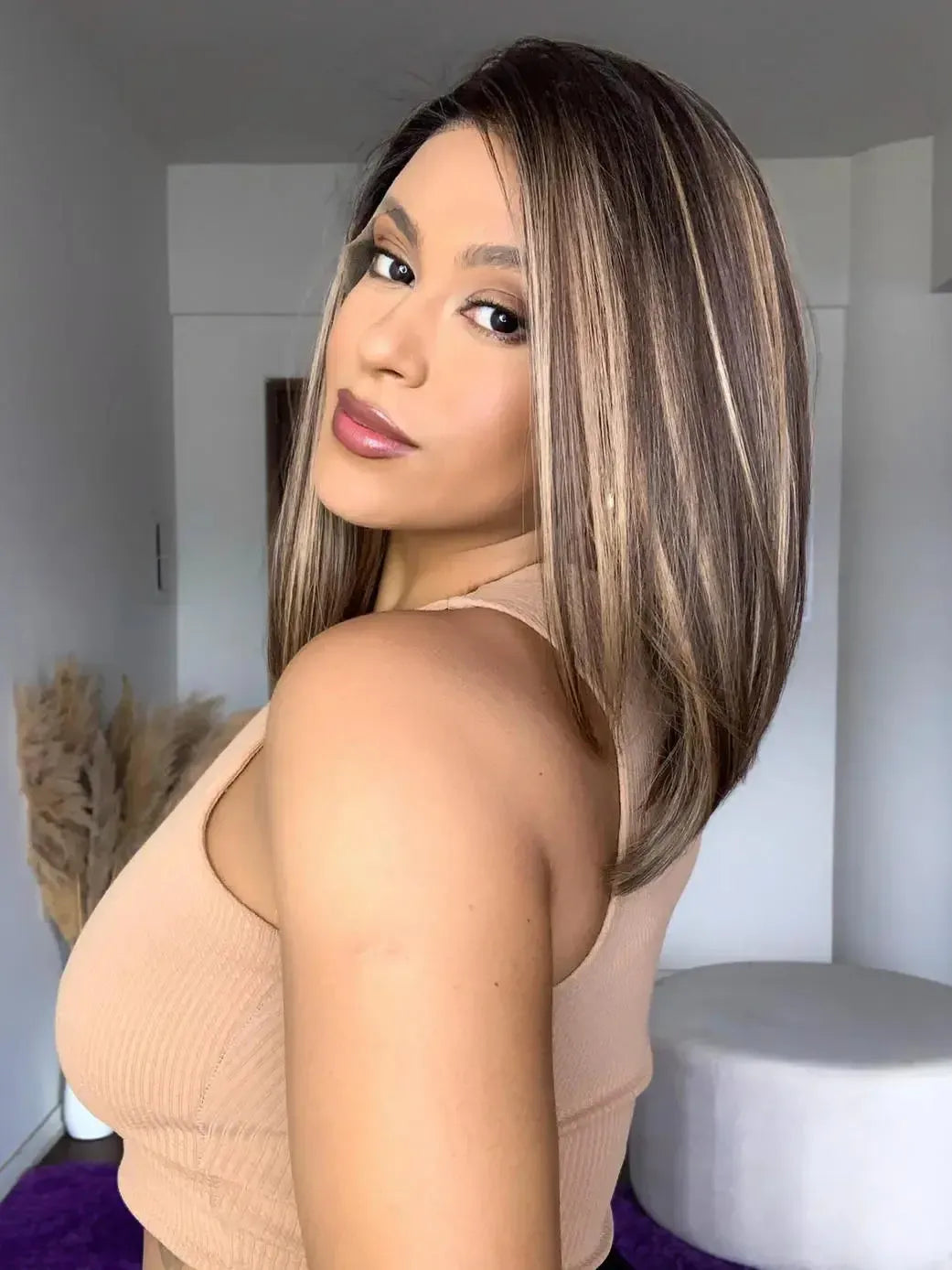 Lace Front Tela HD Lovenna 27YA Castanho Luzes - Repartição Livre 13x4