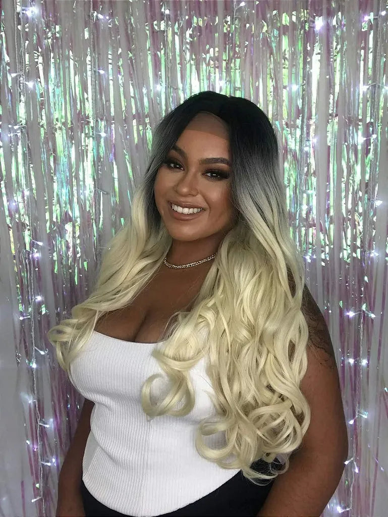 Lace Front Verix Loira com Raiz Preta Ondulada 70cm
