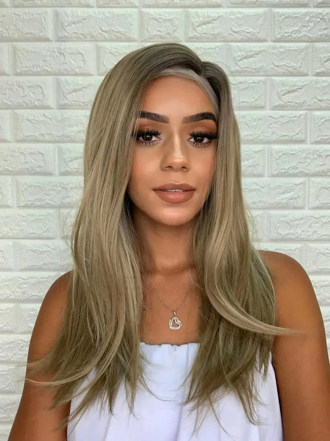 Lace Front Yaeko Loira