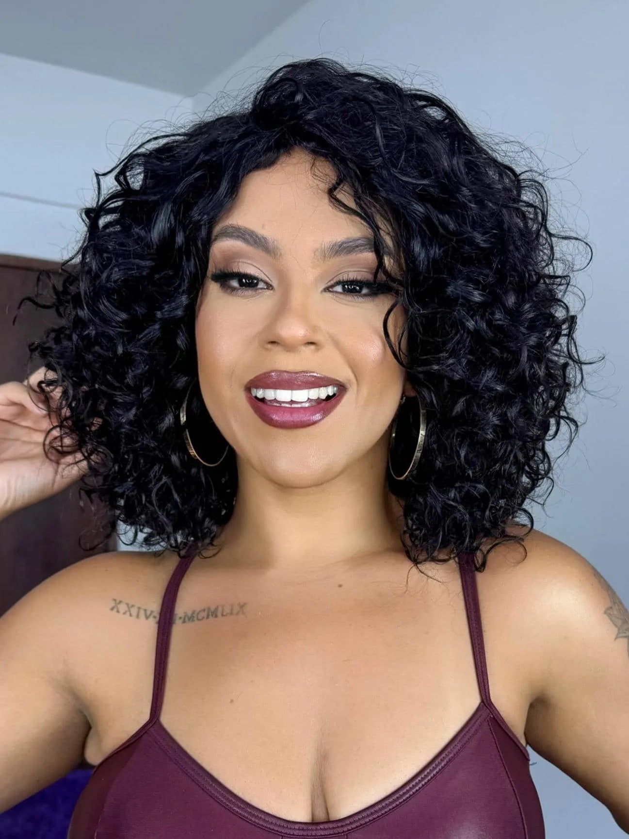 Peruca Humana Mariza Cacheada Castanho Escuro