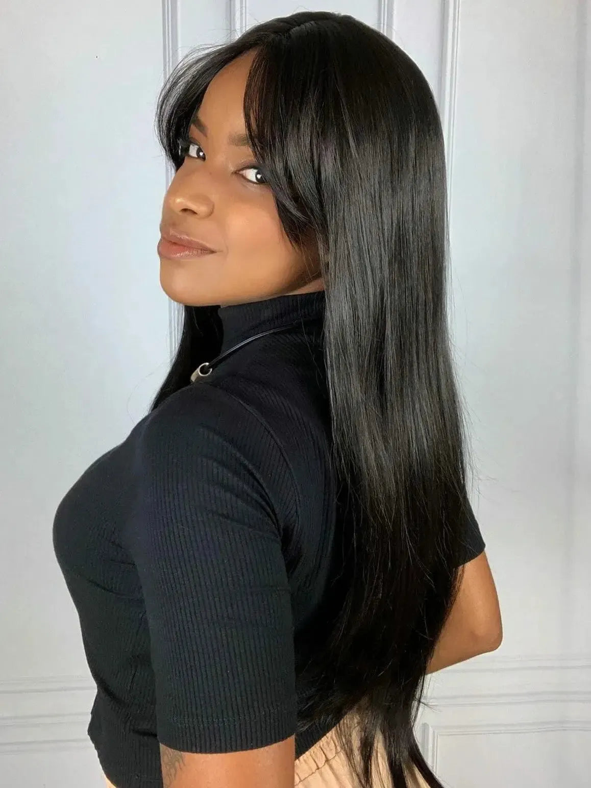 Peruca Miriam Castanho Escuro com Franja (Premium)