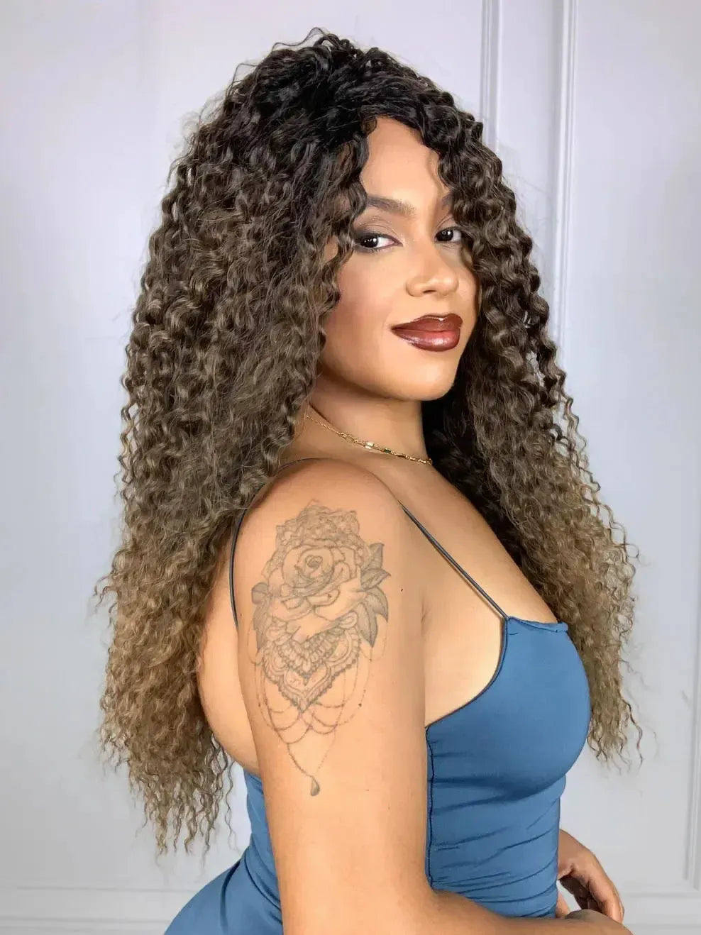 Peruca Silvia Castanho 8/30 Cacheada (Bio Fibra)