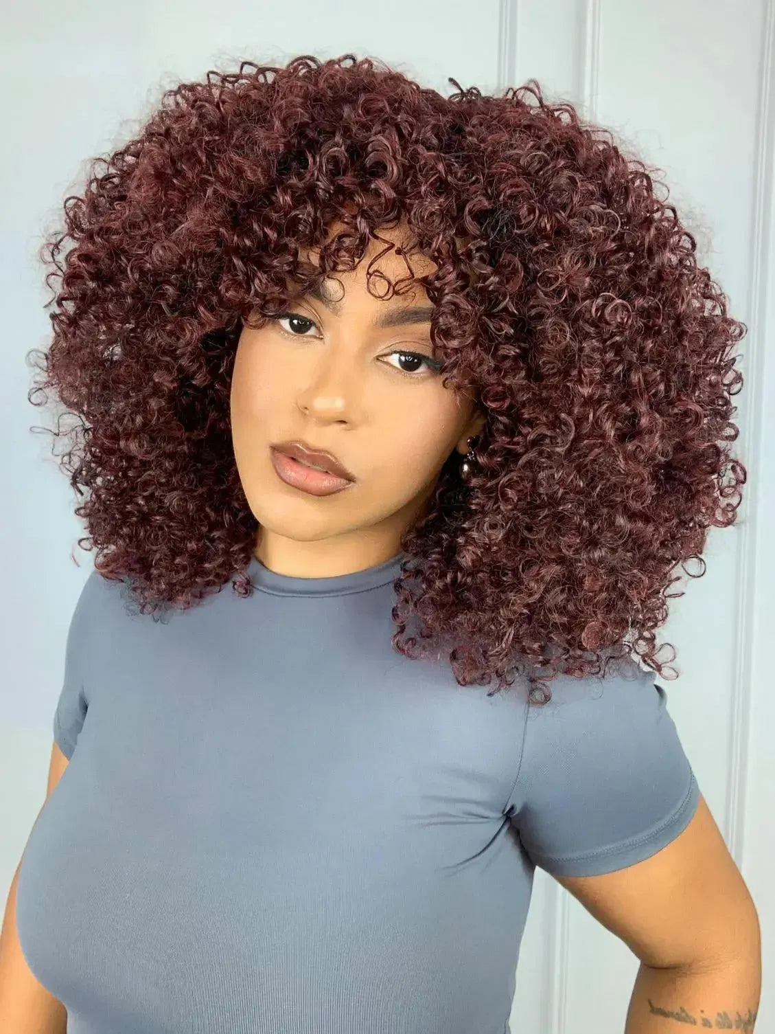 Peruca Volumosa Dandara Acastanhada 1B39 Cacheada