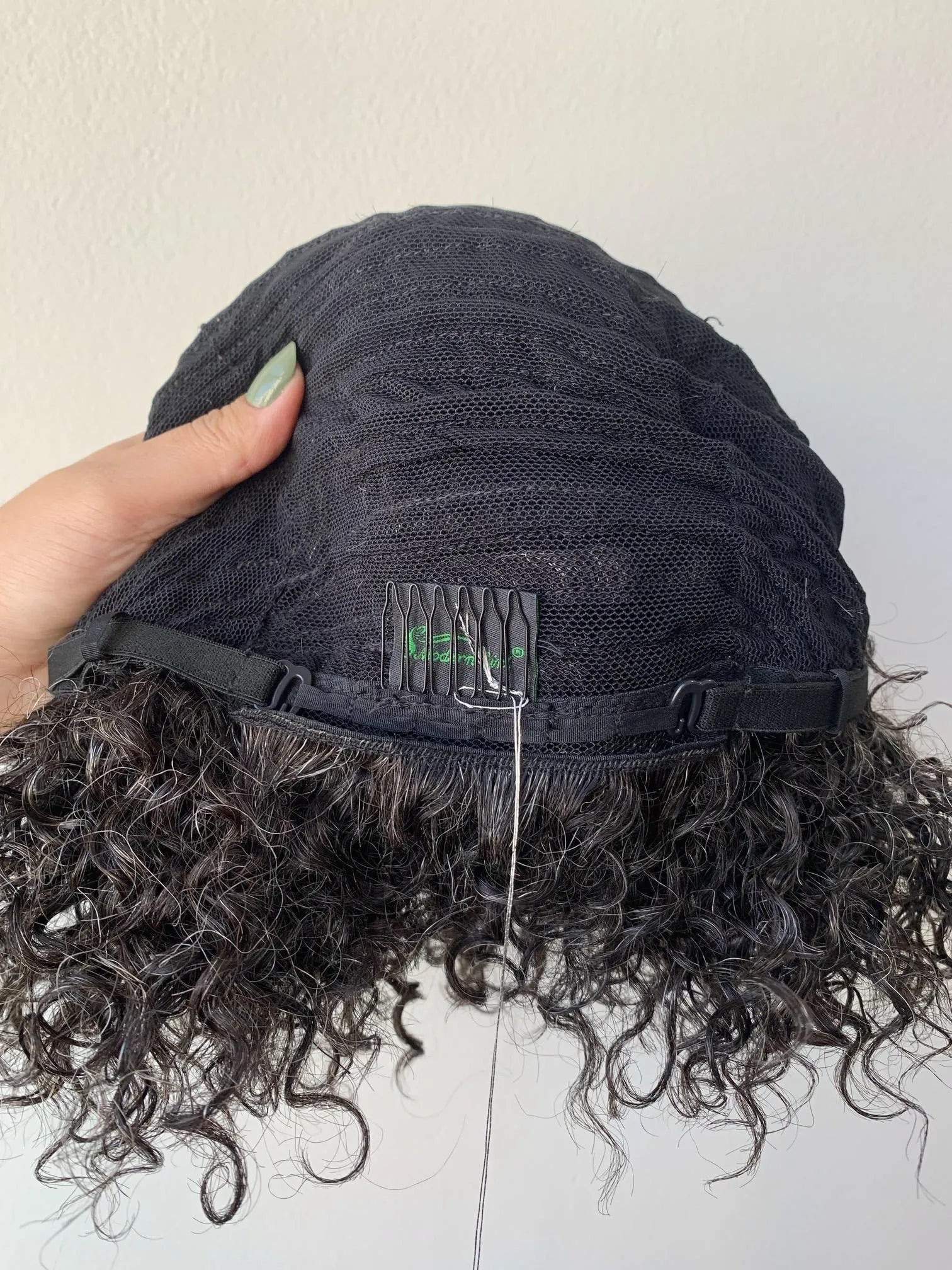 Peruca Wig Humana Niki Luzes Grisalhas Cacheada