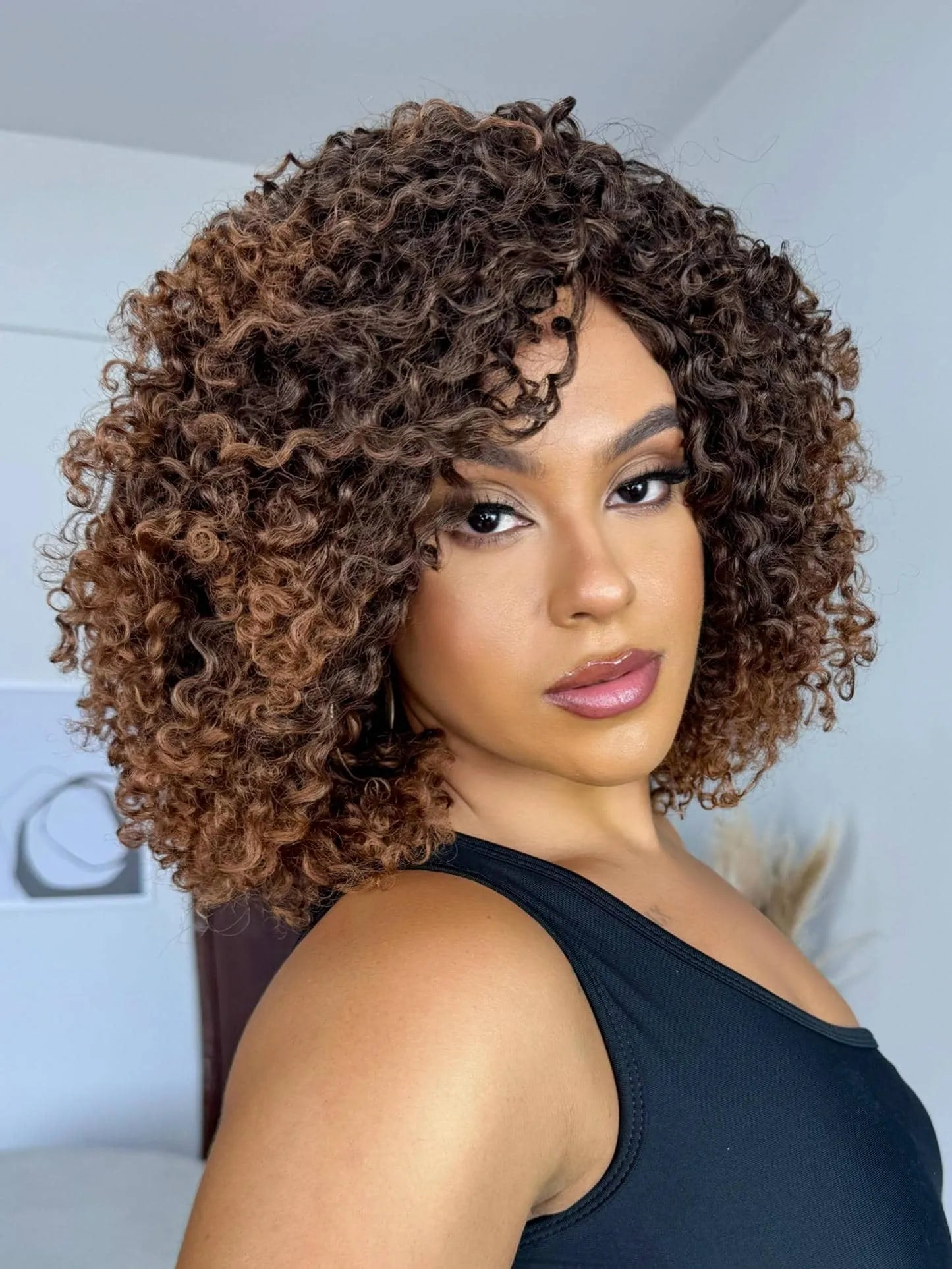 Wig Isaura Castanho T2/30 Cacheado