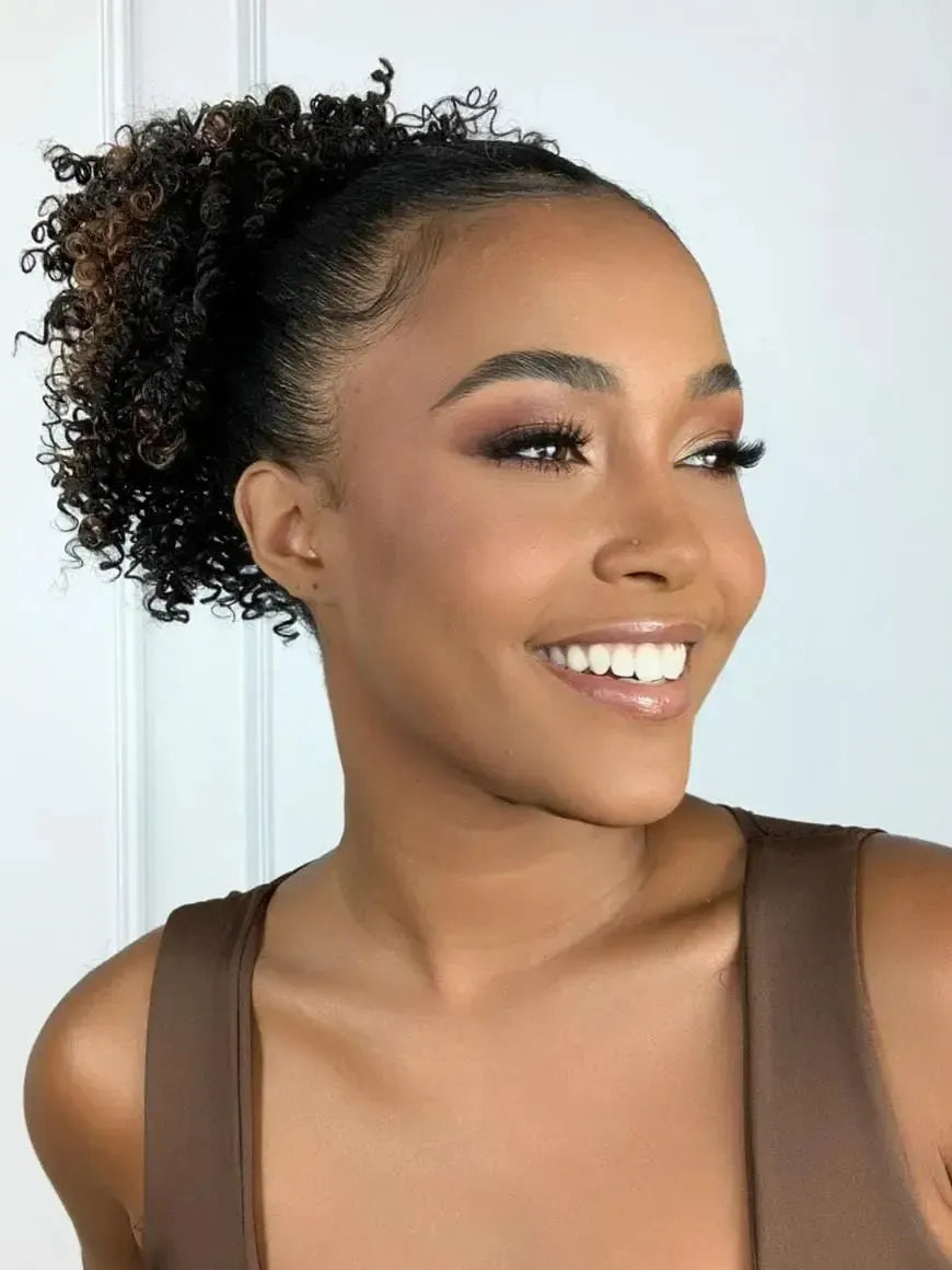 Afro Puff Castanho com Mechas Cacheado F4/30