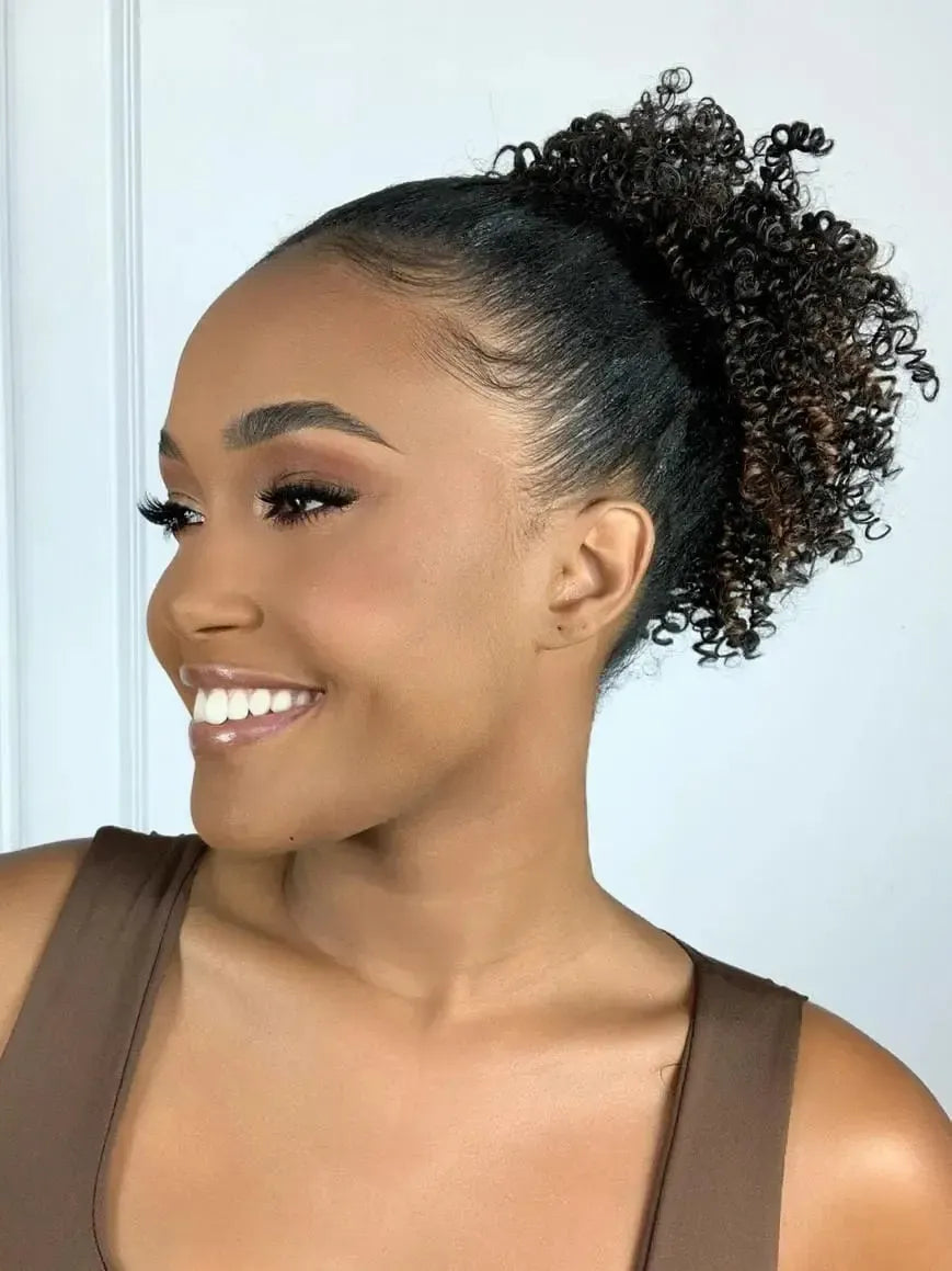 Afro Puff Castanho com Mechas Cacheado F4/30