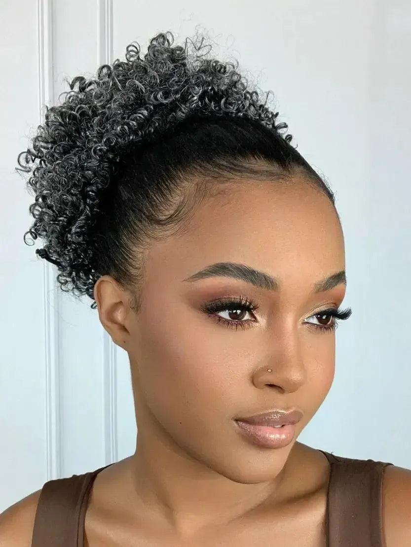 Afro Puff Grisalho Cacheado