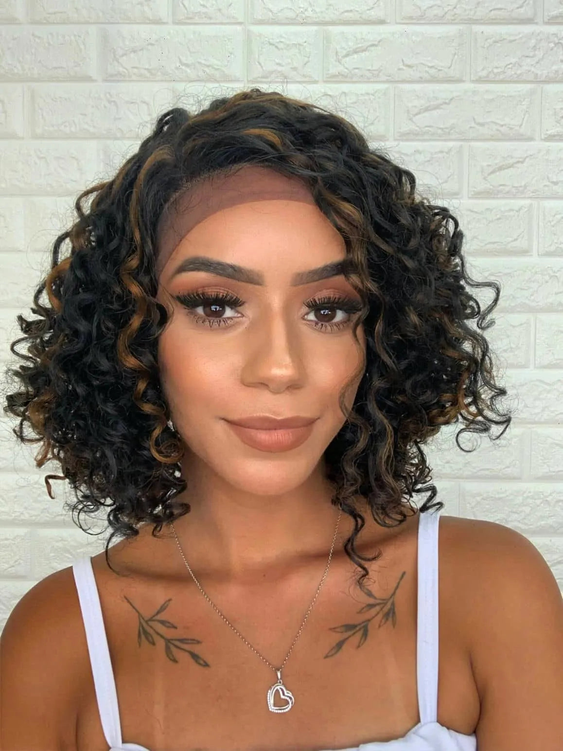 Lace Front Bio Fibra Cacheada Rapunzel Preta com Luzes