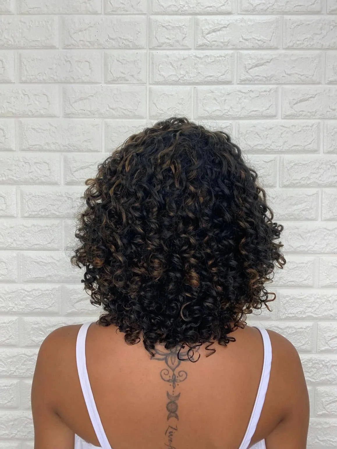 Lace Front Bio Fibra Cacheada Rapunzel Preta com Luzes