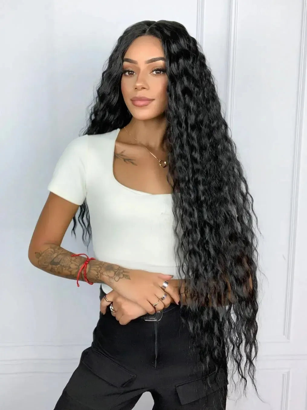 Lace Front Britany Gabriella Longa Preta Ondulada