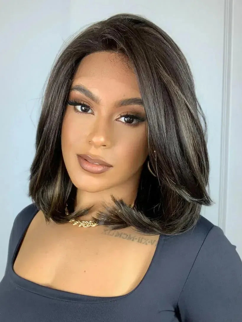 Lace Front Deborah Castanho com Luzes 4/27 - Repartição Livre 4x4