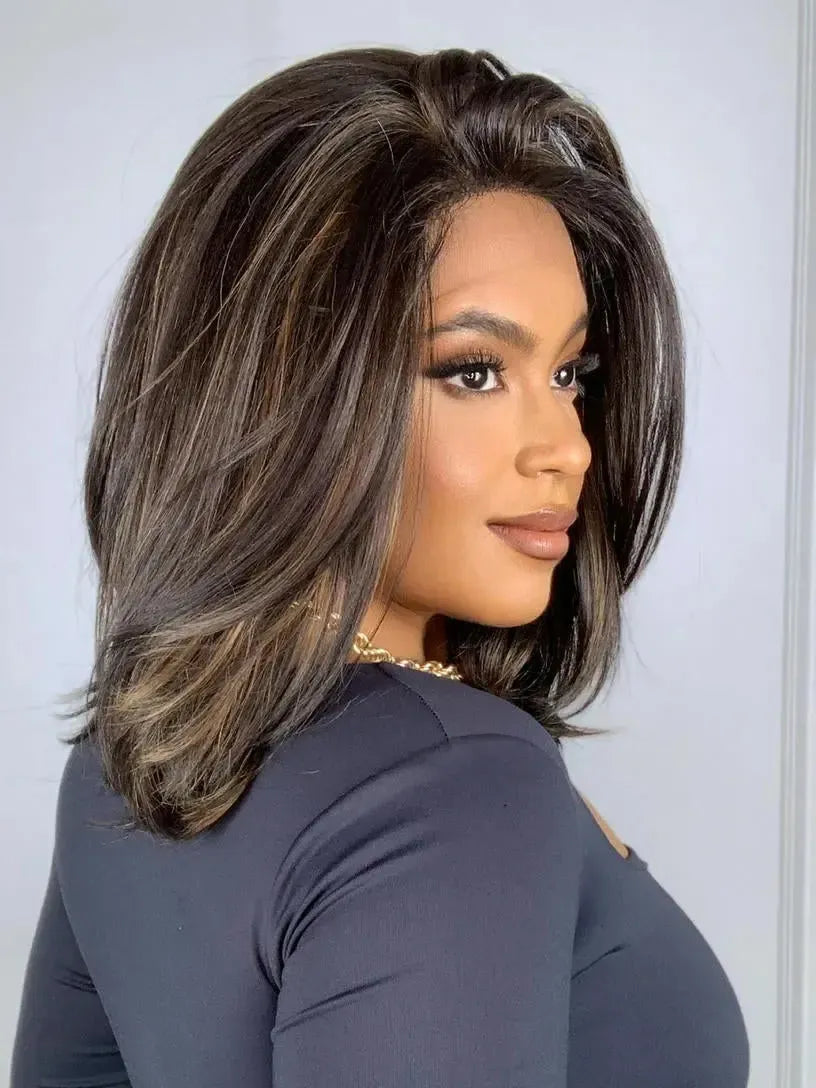 Lace Front Deborah Castanho com Luzes 4/27 - Repartição Livre 4x4