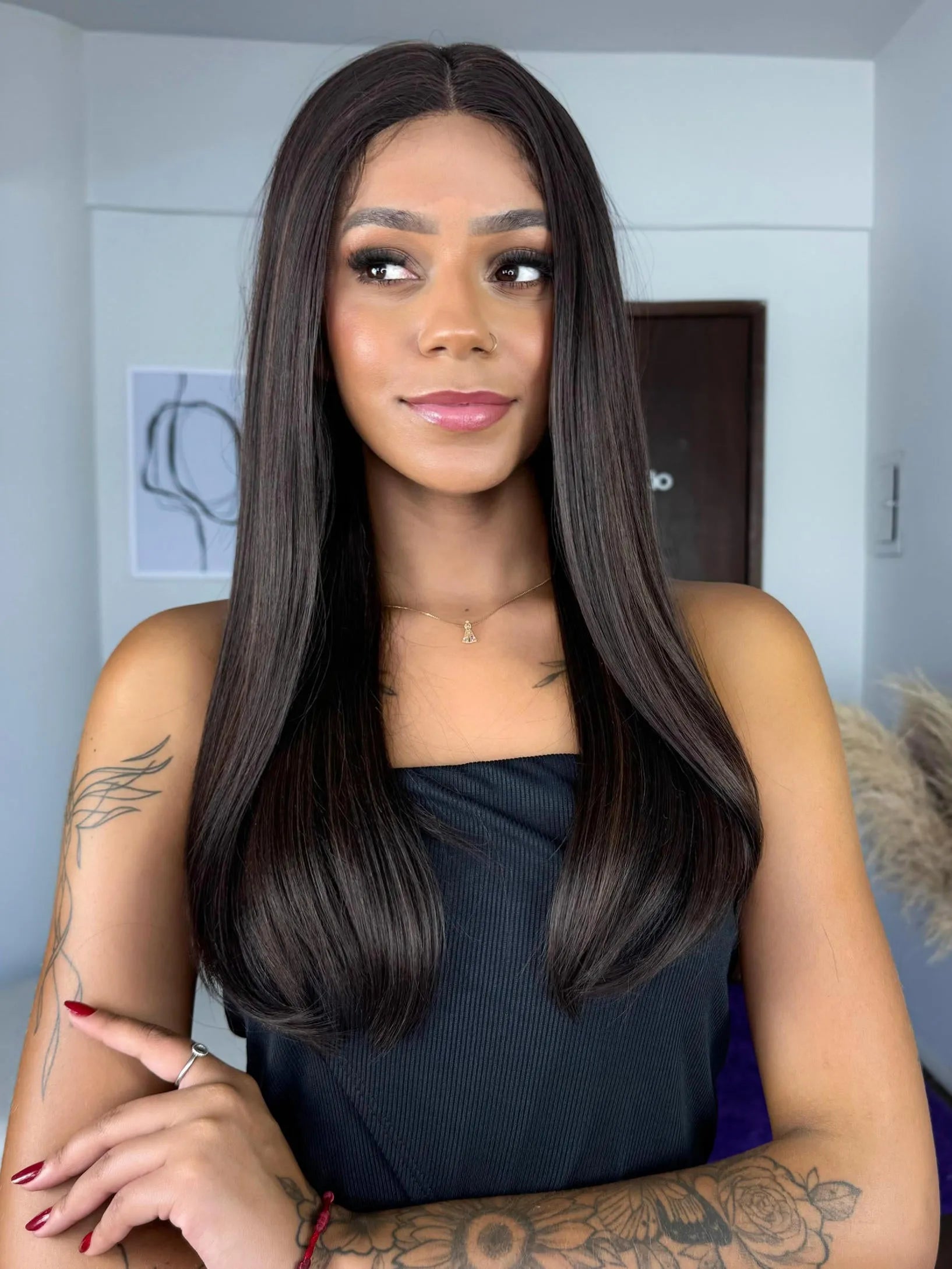 Lace Front Erica Castanho com Luzes Leves