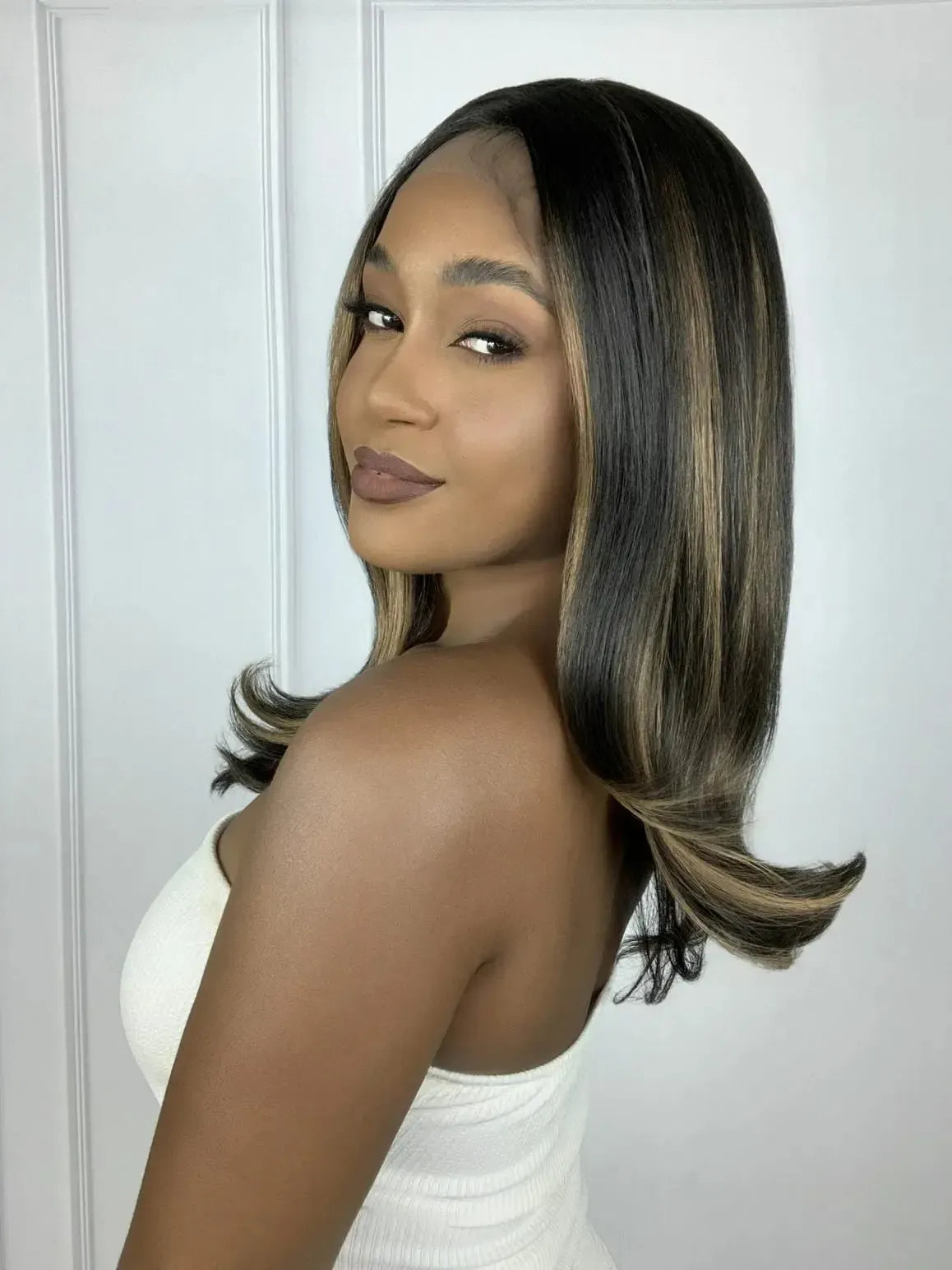 Lace Front Giba Castanho com Luzes
