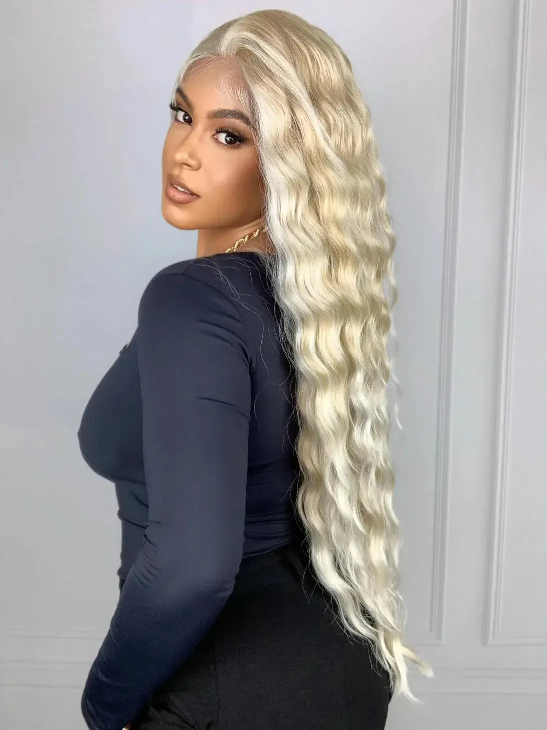 Lace Front HD Gianna Loira Ondulada - Repartição Livre 13x4
