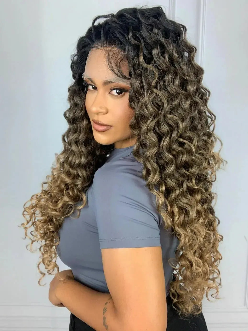 Lace Front HD Italia 4A/22 Castanha Loira Cacheada - Repartição Livre 13x4