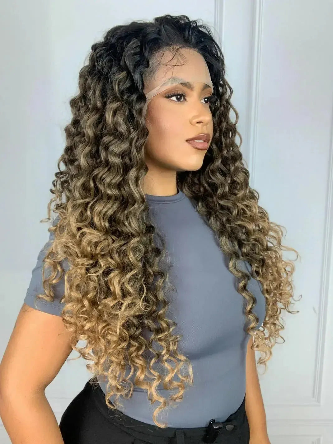 Lace Front HD Italia 4A/22 Castanha Loira Cacheada - Repartição Livre 13x4