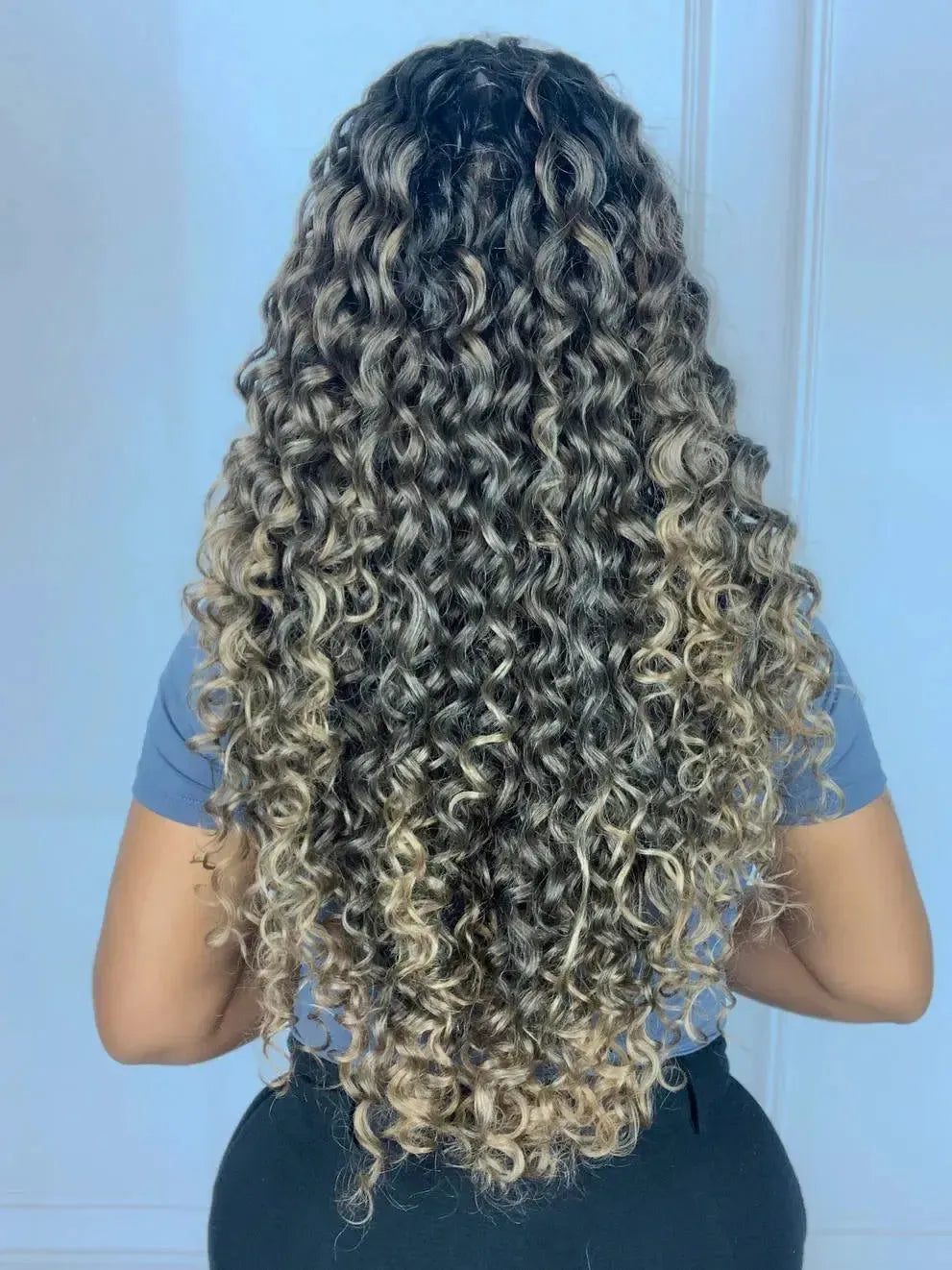 Lace Front HD Italia 8/30 Cacheada Castanha Loira - Repartição Livre 13x4