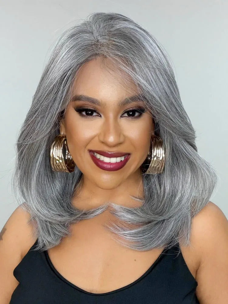 Lace Front HD Lara Grisalha 45cm - Repartição Livre 13x4