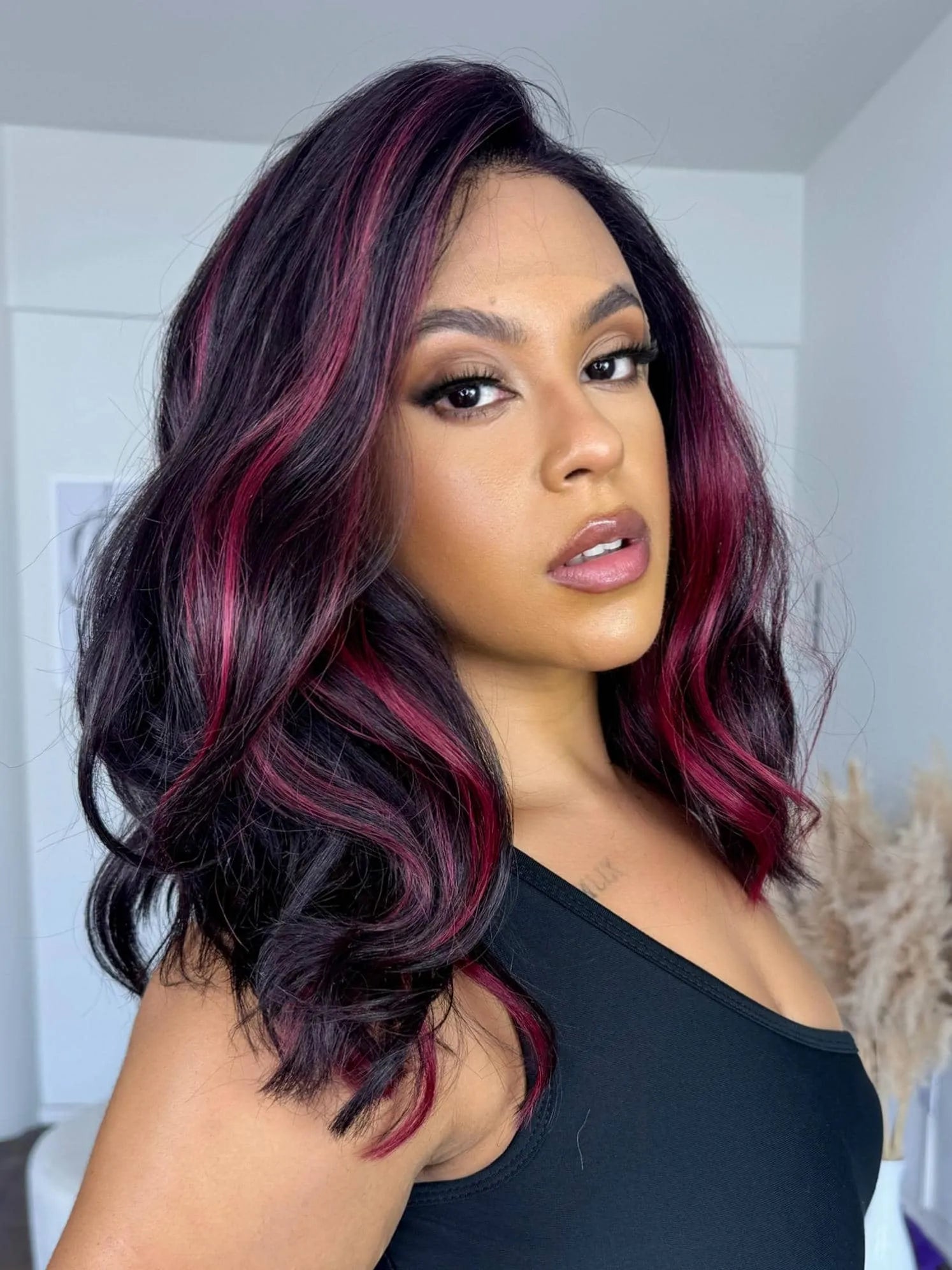 Lace Front HD Lilah Vermelha Mecha 99j Ondulada - Repartição Livre 13x7