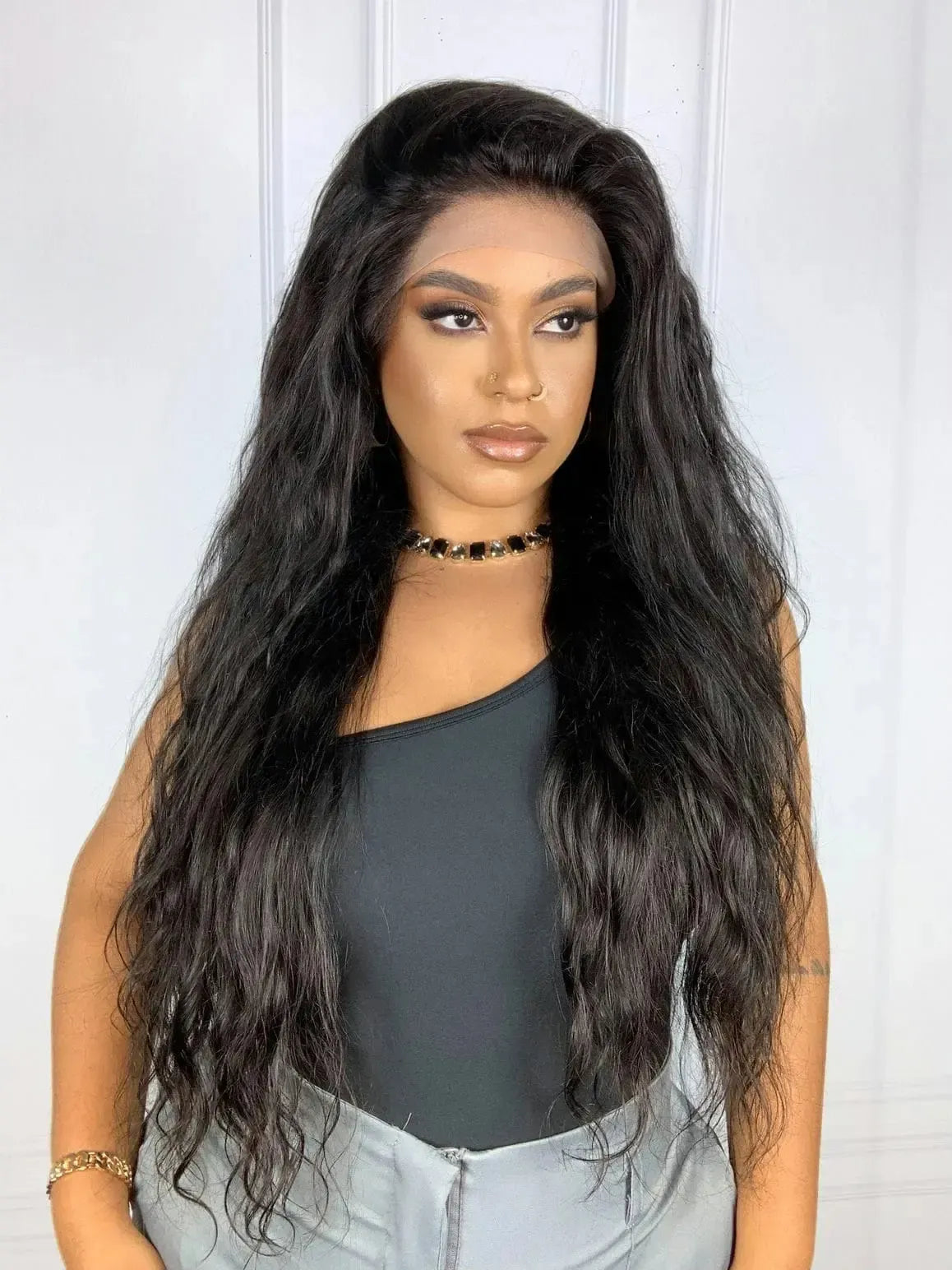 Lace Front Humana Antonella Preta Ondulada - Repartição Livre 13x6