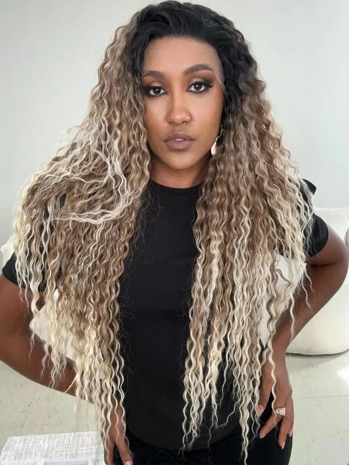 Lace Front Kama Loira Cacheada - Repartição Livre 13x1
