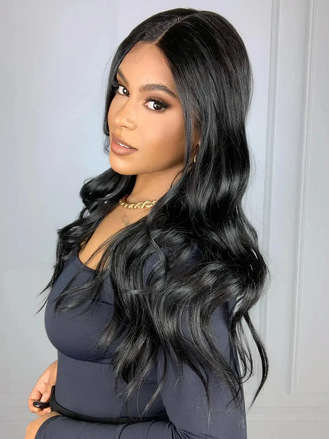 Lace Front Lamy Preta Ondulada