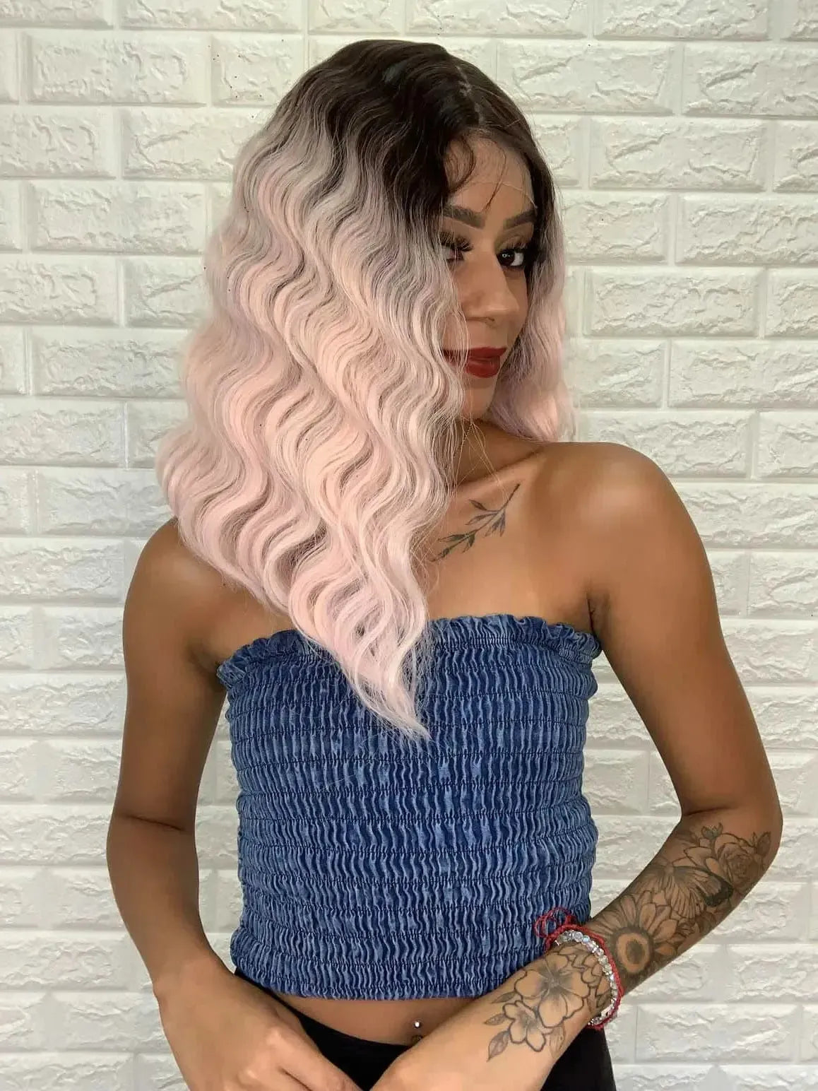 Lace Front Loreta Rosa Ondulada (Fake Scalp)