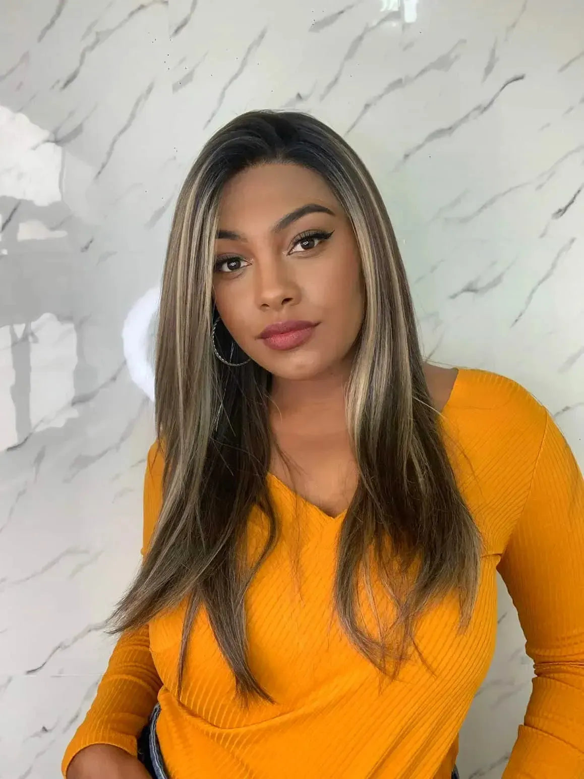 Lace Front Sonia Tela HD Preta com Luzes 26R - Repartição Livre 13x6