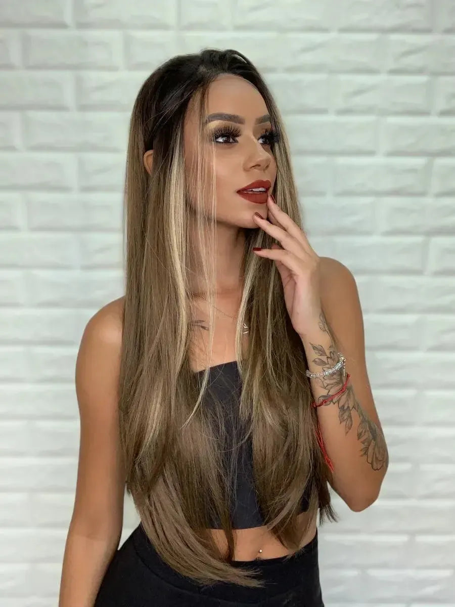 Lace Front Tela HD Diamante Castanho Raiz Luzes 26J Ondulada - Repartição Livre 13x2