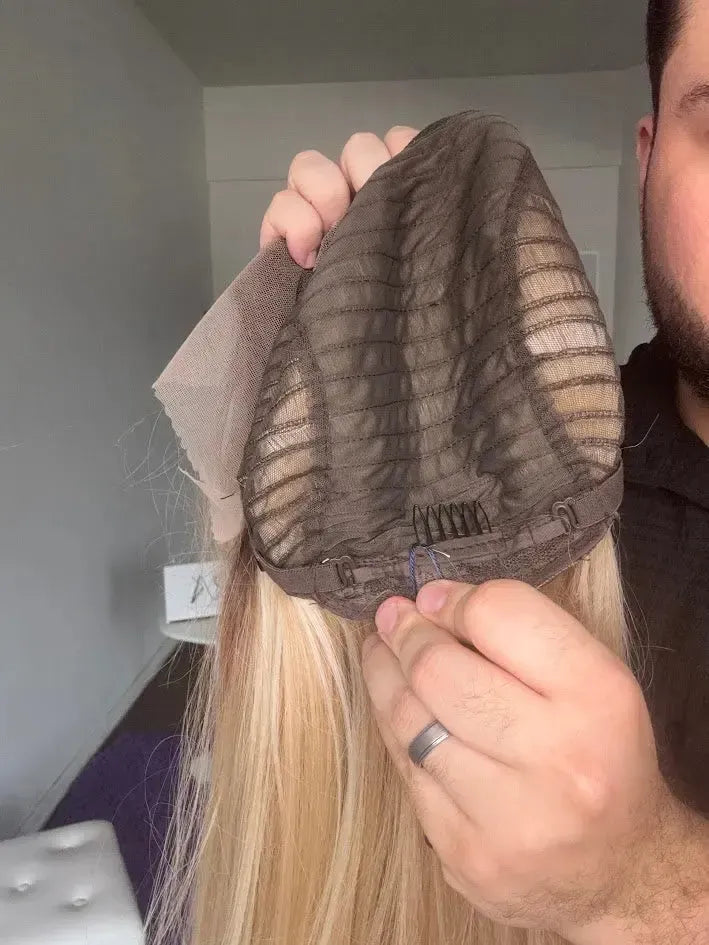 Lace Front Tela HD Loira Repartição Livre 13x6 Peça Única 033