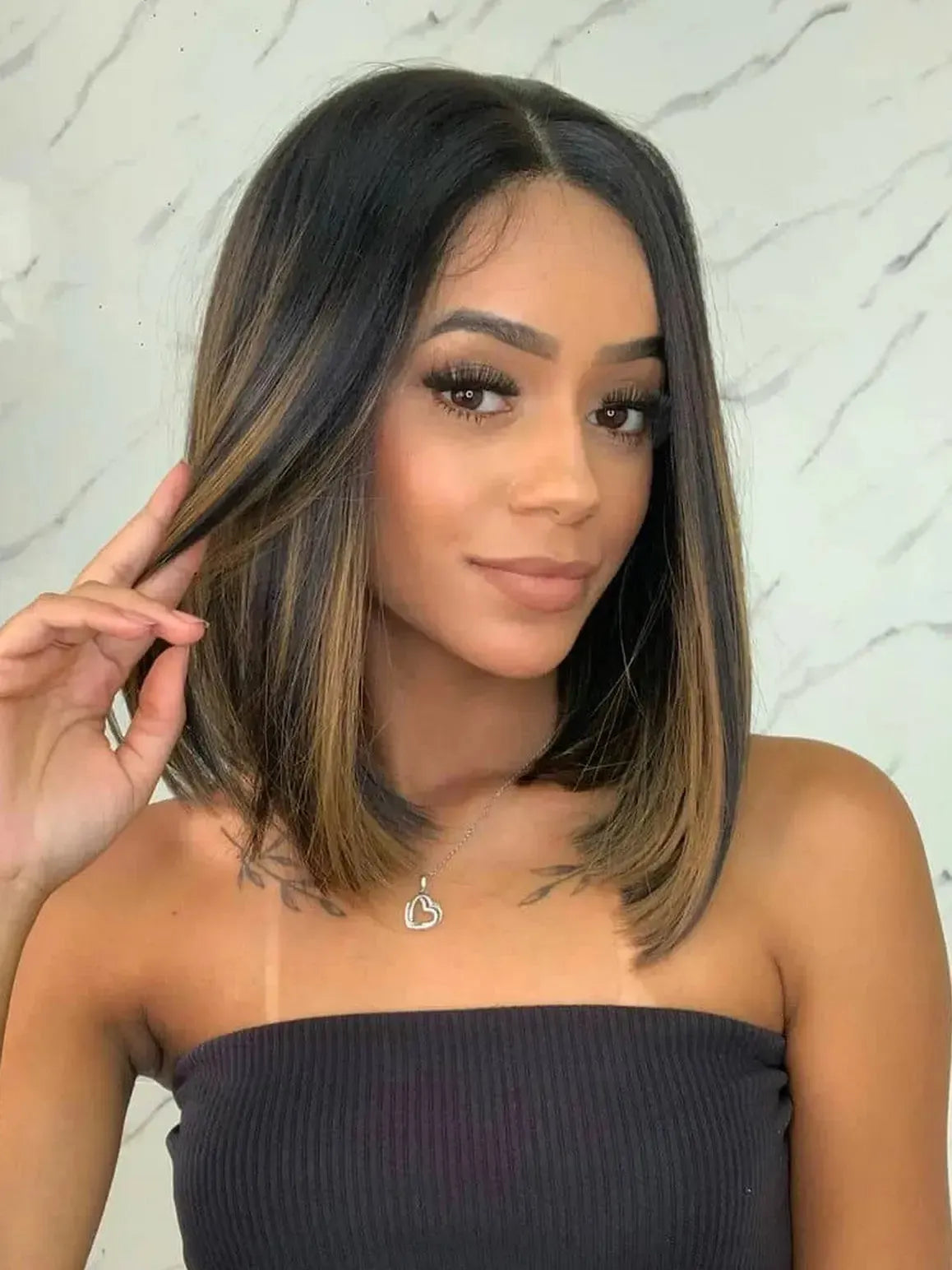 Lace Front Tela HD Lovenna Castanho com Mechas N2/27 - Repartição Livre 13x4