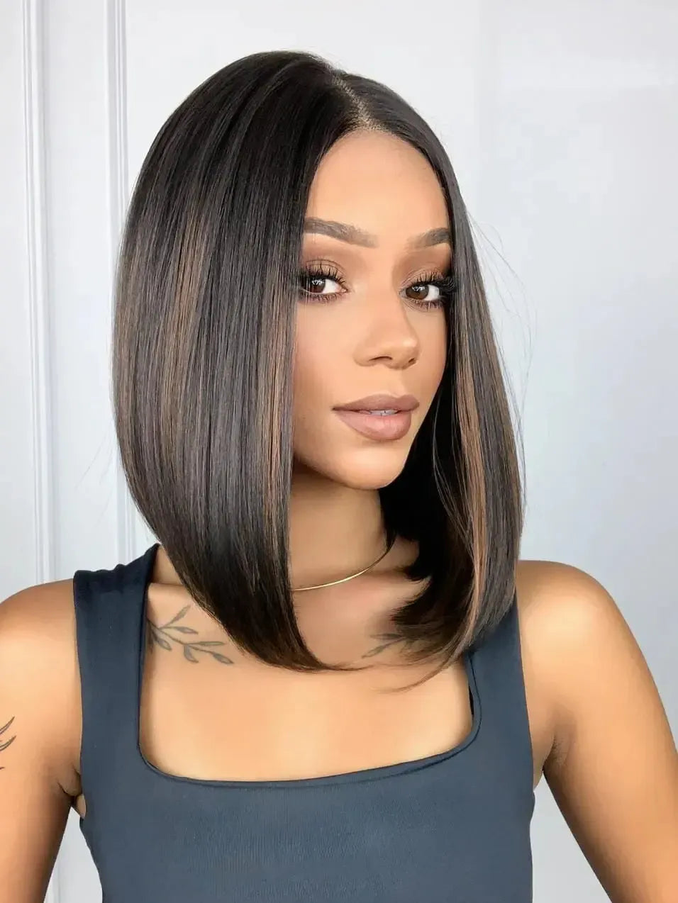 Lace Front Tela HD Lovenna Castanho com Mechas N2/30 - Repartição Livre 13x4