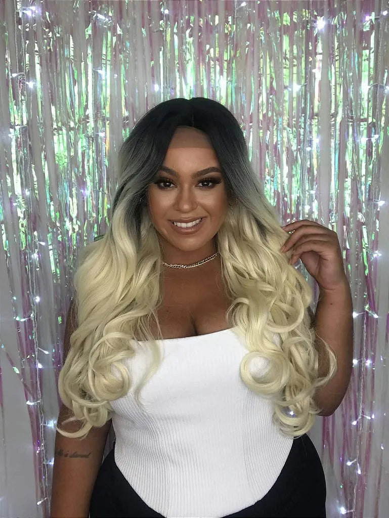 Lace Front Verix Loira com Raiz Preta Ondulada 70cm